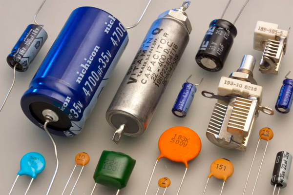 這3種電器千萬不要自己修，拔了插頭也帶電！.jpg